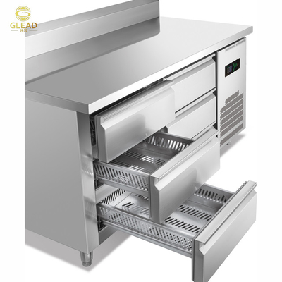 Máquina de refrigeração industrial de 220 V de carga pesada congelador de bancada de trabalho de 240 V 1 PH condensador de tubo de cobre completo 50 kg N.W.