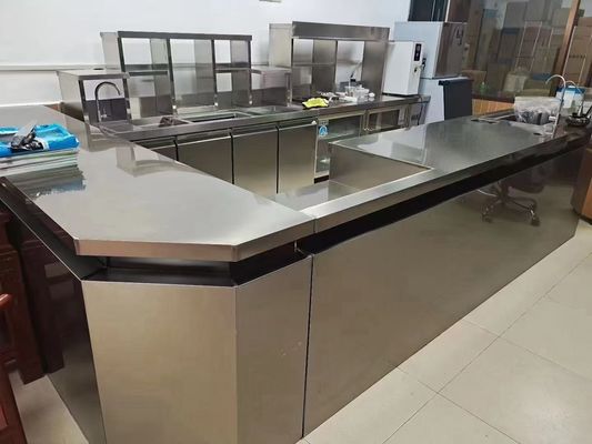 Equipamentos de restauração moderna Equipamentos industriais de hospitalidade Tamanho da mesa Suporte Dimensões não padrão Comprimento / largura / forma'' Medidas personalizáveis