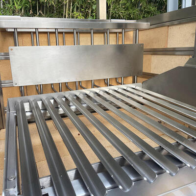 Máquina de grelhar frango rotisserie de carvão comercial pesado para restauração