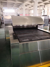 Linha de produção alimentar equipamento do forno de túnel para o brinde do bolo do pão do naco do biscoito